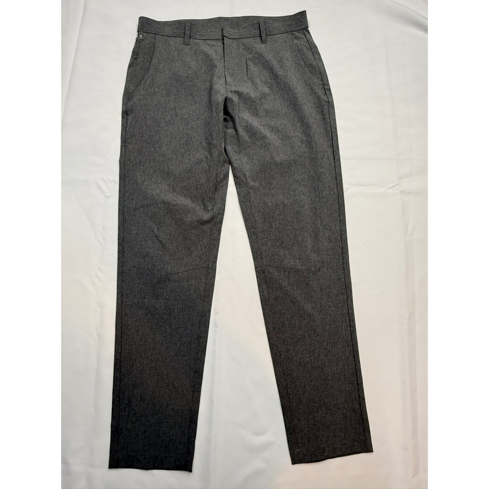 FABLETICS Mens 32x32 Medium Gray Slim Straight Flat Front Dress Pants CC19